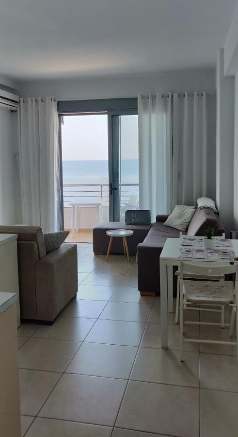 Seaside View Apartment Sarandë Buitenkant foto