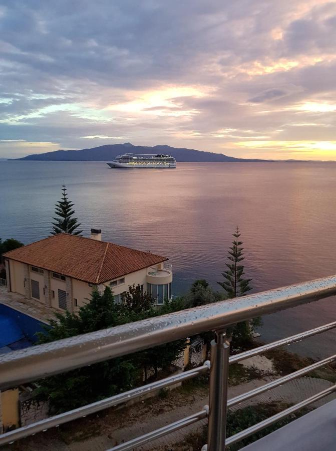 Seaside View Apartment Sarandë Buitenkant foto